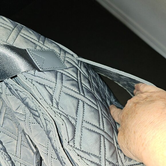 Vera Bradley 3 Compartment Travel Bag - Rare! - Picture 10 of 15